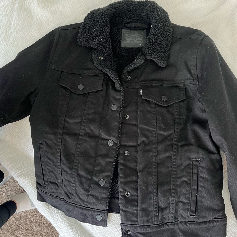 levi crop black fur jean jacket